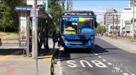El Municipio de Quito y transportistas logran acuerdo para subir el pasaje. El alza es condicionada y está sujeta al cumplimiento de mejoras en el servicio. Un reportaje de Michelle Villacís
