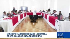 Concejales alertaron que, detrás de los acuerdos para la revisión de tarifas, el Municipio habría negociado una compensación económica directa. Un reportaje de Stephany Paz