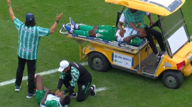Momento en que el carrito médico atropelló a Édison Caicedo en la cancha