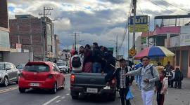 El transporte público en Ambato realizó una paralización este lunes 1 de junio de 2026 y exige un incremento de transporte.