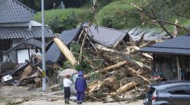 La tormenta azota importantes ciudades como Osaka, Kobe y Kioto. Las autoridades emitieron alertas por inundaciones y deslizamientos de tierra