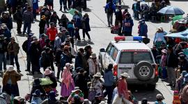 Las tomas de rutas han disparado la escasez de alimentos, medicinas y combustibles en La Paz.
