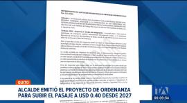 El Alcalde de Quito emitió el proyecto de ordenanza que plantea el incremento del pasaje. La normativa incluye una compensación de hasta USD 8.000 para transportistas. Un reportaje de: Stephany Paz