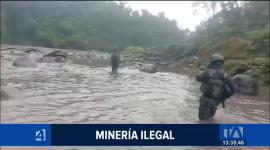 Las intervenciones se realizaron en Pastaza, Napo y Morona Santiago, donde las FF.AA. destruyeron campamentos ilícitos. Un reportaje de Ismenia Solórzano