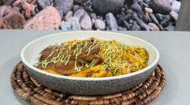 Este viernes 5 de junio del 2026 preparamos moro chicloso con chuleta, junto al chef Felipe Campana.