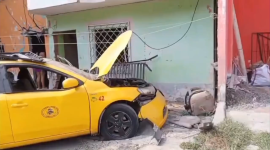 Varias viviendas resultaron afectadas por un ataque con explosivos en Esmeraldas.