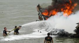 Incendio en el puerto de Manta deja afectaciones en 30 embarcaciones