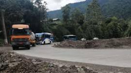 Circulación  en la vía Balabanera - Pallatanga - Cumandá