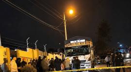 Intentó detener un camión y murió aplastado