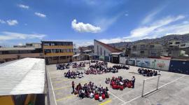 La escuela Concentración Deportiva de Pichincha fue intervenida por el Ministerio de Educación.