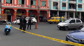 Una balacera en la av. Quito, entre Colón y Alcedo, centro de Guayaquil, causó conmoción entre los transeúntes.