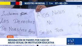 Tras las protestas y exigencias de justicia por parte de los padres de familia las autoridades confirmaron la remoción del personal implicado y la aplicación de protocolos. Un reportaje de Gustavo Jaramillo