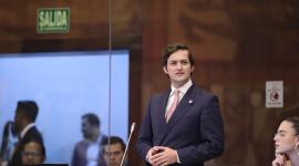 El legislador Esteban Torres en una sesión del Pleno de la Asamblea Nacional.