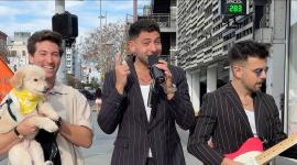 Guayaquileño se vuelve viral junto a Crash Adams en Los Ángeles