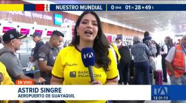 Los aficionados se concentran en la terminal aérea con sus equipajes y pasión por el fútbol para respaldar al equipo. Un reportaje de Astrid Singre