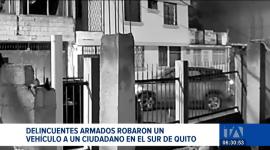 Un violento atraco bajo la modalidad de 'sacapintas' se registró en el sector de Quitus Colonial. La víctima fue interceptada por delincuentes armados. Un reportaje de Gustavo Jaramillo