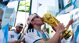 Banderazo argentino en Nuestro Mundial al Día