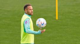 Neymar entrena con la selección de Brasil pero su debut en el Mundial 2026 todavía está en duda.