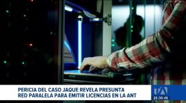 Fiscalía recibió el documento sobre anomalías en turnos e impresión de licencias. Cooperador eficaz confirmó una estructura paralela. Un reportaje de Brigette Mancheno