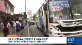 El Municipio de Guayaquil mantiene bajo análisis el proyecto de reforma tarifaria para el transporte urbano. Ciudadanos siguen reportando quejas del servicio. Un reportaje de Jazmín Solís