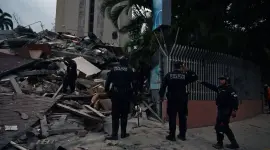 El principal aeropuerto de Venezuela fue cerrado tras terremoto.