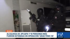 Pablo Dávila, Comandante General de la Policía , confirmó la desarticulación de una presunta red de delincuencia organizada que operaba dentro de la agencia de tránsito local. Según las investigaciones, los implicados simulaban caídas del sistema para cobrar coimas por matriculación y licencias, causando un perjuicio de $5 millones de dólares al Estado. Un reportaje de Daniel Moreira