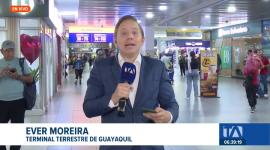En Guayaquil, el feriado tomó por sorpresa a los ciudadanos. Las instituciones municipales trabajarán con normalidad este viernes. Conozca que servicios están habilitados. Un reporte de Ever Moreira