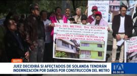 Familias de Solanda, cuyas viviendas sufrieron graves daños estructurales tras la construcción del Metro de Quito, esperan la resolución del juez sobre la póliza de indemnización. Un reportaje de María Gracia Chacón