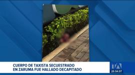 El hallazgo del cuerpo de un taxista de 36 años encide las alarmas. Abandonaron su cabeza en el parque central de Zaruma y el resto del cuerpo en Loja junto a carteles amenazantes.