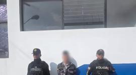 Un hombre se hacía pasar por policía para estafar a mujeres a través de redes sociales.