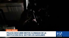 Unidades de inteligencia de la Policía descubrieron motos clonadas de la institución. Se activó un operativo en Manabí para dar con los responsables. Un reportaje de Catalina García