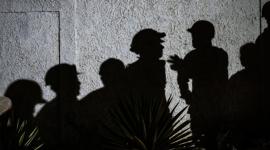 En Venezuela se realizan labores de rescate en estructuras colapsadas tras el doble terremoto.