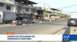El Municipio de Durán tomó la medida extrema tras acumularse más de una semana sin el servicio de recolección de desechos. Un reportaje de Jazmín Solís