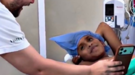El emotivo gesto de Cristiano Ronaldo con un niño venezolano