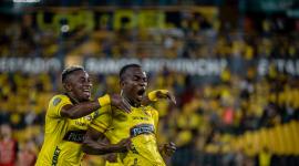 Jhonny Quiñónez selló desde el punto penal el triunfo de Barcelona SC.