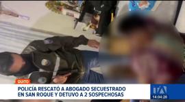 Las implicadas, entre ellas una menor de edad, exigían la devolución de 7 mil dólares que le habían pagado al profesional para su defensa. Un reportaje de Belén Merizalde
