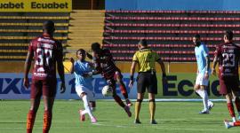Cotejo entre Universidad Católica vs. Mushuc Runa, por la fecha 17 de la serie A del fútbol Ecuatoriano, Copa LigaPro 2026, en el Estadio Olímpico Atahualpa.Fotos:API /Rolando Enríquez