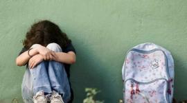 La madre de una adolescente denunció que su hija fue víctima de violencia sexual en colegio de Quito.