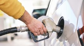 Gobierno reduce 5 centavos al galón de gasolinas Extra, Ecopaís y diésel