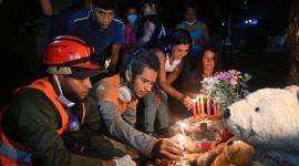 Brigadas buscan evitar una crisis sanitaria tras terremotos, en Venezuela.