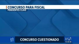 El Cpccs maneja la selección bajo hermetismo, mientras el postulante y exministro José de la Gasca fue notificado con una denuncia. Un reportaje de María Fernanda Utreras