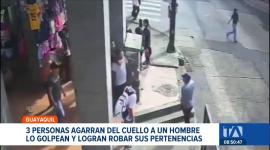 La delincuencia se toma la Bahía en Guayaquil. Las bandas organizadas aprovechan el flujo de dinero en efectivo y la aglomeración de personas. Un reportaje de Jazmín Solís