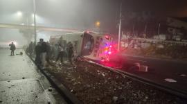 Bus siniestrado deja un fallecido y diez heridos en la vía Cuenca-Azogues