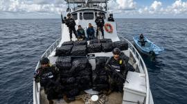 Operativo en altamar frente a las costas de El Salvador