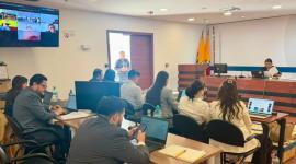 La defensa del alcalde Aquiles Alvarez presenta sus pruebas ante el Tribunal