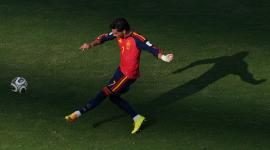Nueva Jersey, EE. UU. - 19 de julio de 2026. Ferran Torres, de España, marca el primer gol del equipo.