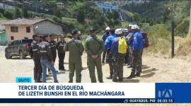 Familiares, amigos y equipos de rescate continúan con la búsqueda de Lizeth Bunshi. Los allegados exigen respuestas claras a las autoridades. Un reportaje de Melissa Herrera