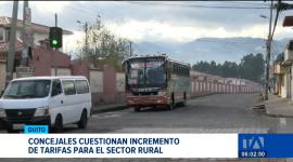 Pese a la suspensión del debate en el Municipio, ciudadanos y concejales expresaron preocupación sobre el costo del pasaje hacia los sectores rurales. Un reportaje de Stephany Paz