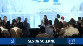 La Sesión Solemne se realizó en el palacio de la ciudad. Pocas autoridades estuvieron presentes en el acto. Un reporte de Bernarda Cevallos