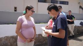 La nueva vacuna se aplicará a escala nacional en el esquema que deben recibir las mujeres embarazadas.